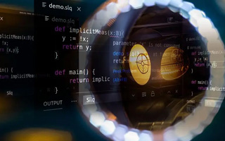 荆州 api php源码,下载的php源码怎么运行呢？